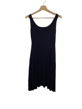 Olivia Rae Black Scoop Neck Flowy Midi Dress with Front Pockets Size M